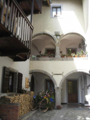 Отель B&B Sot I Volz, Арта-Терме